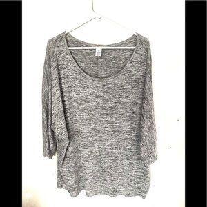 ULTRA TEEZE woman’s  grey dolman sleeve top -2X